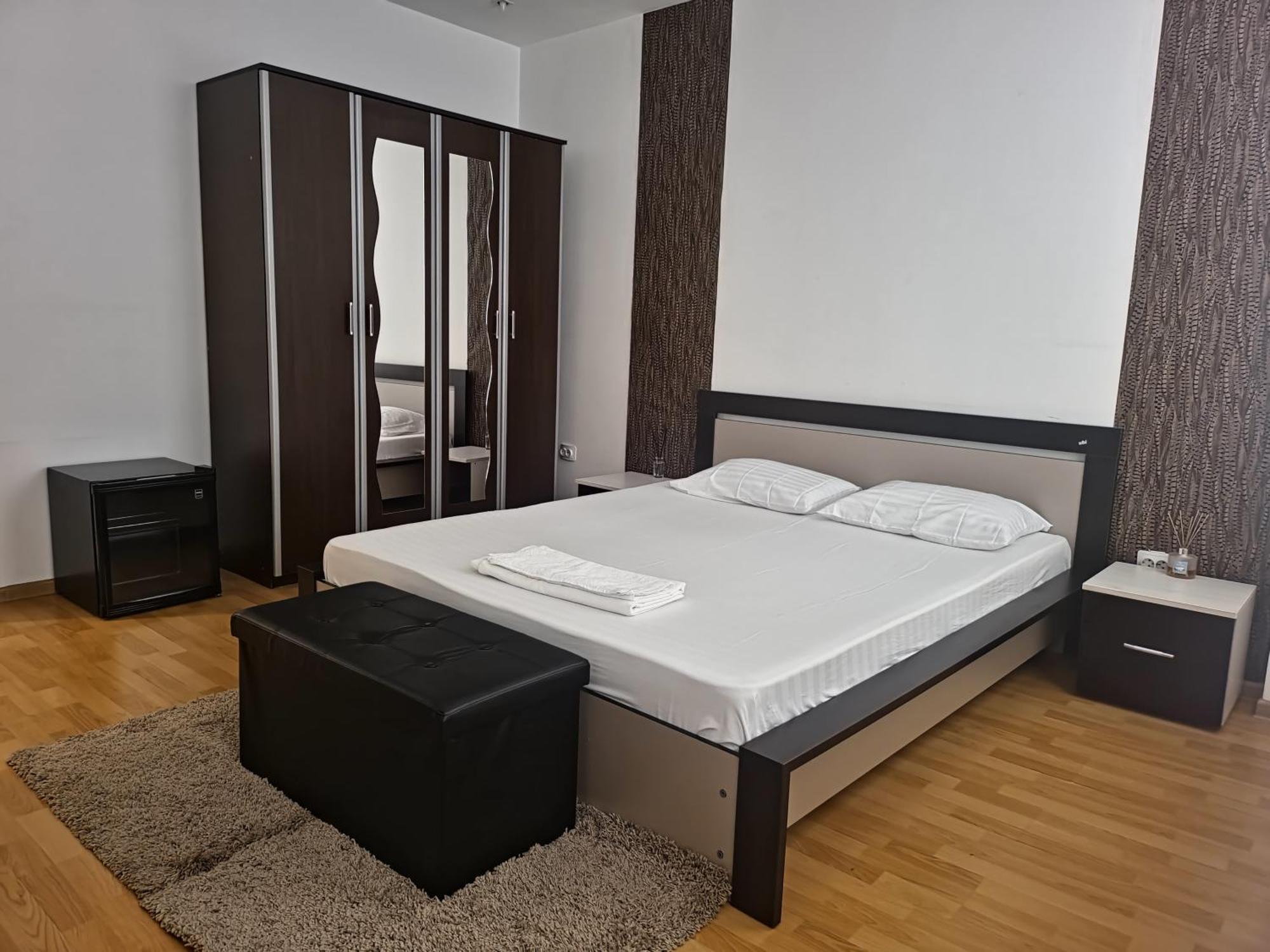 Aparthotel Yanis Bükreş Dış mekan fotoğraf