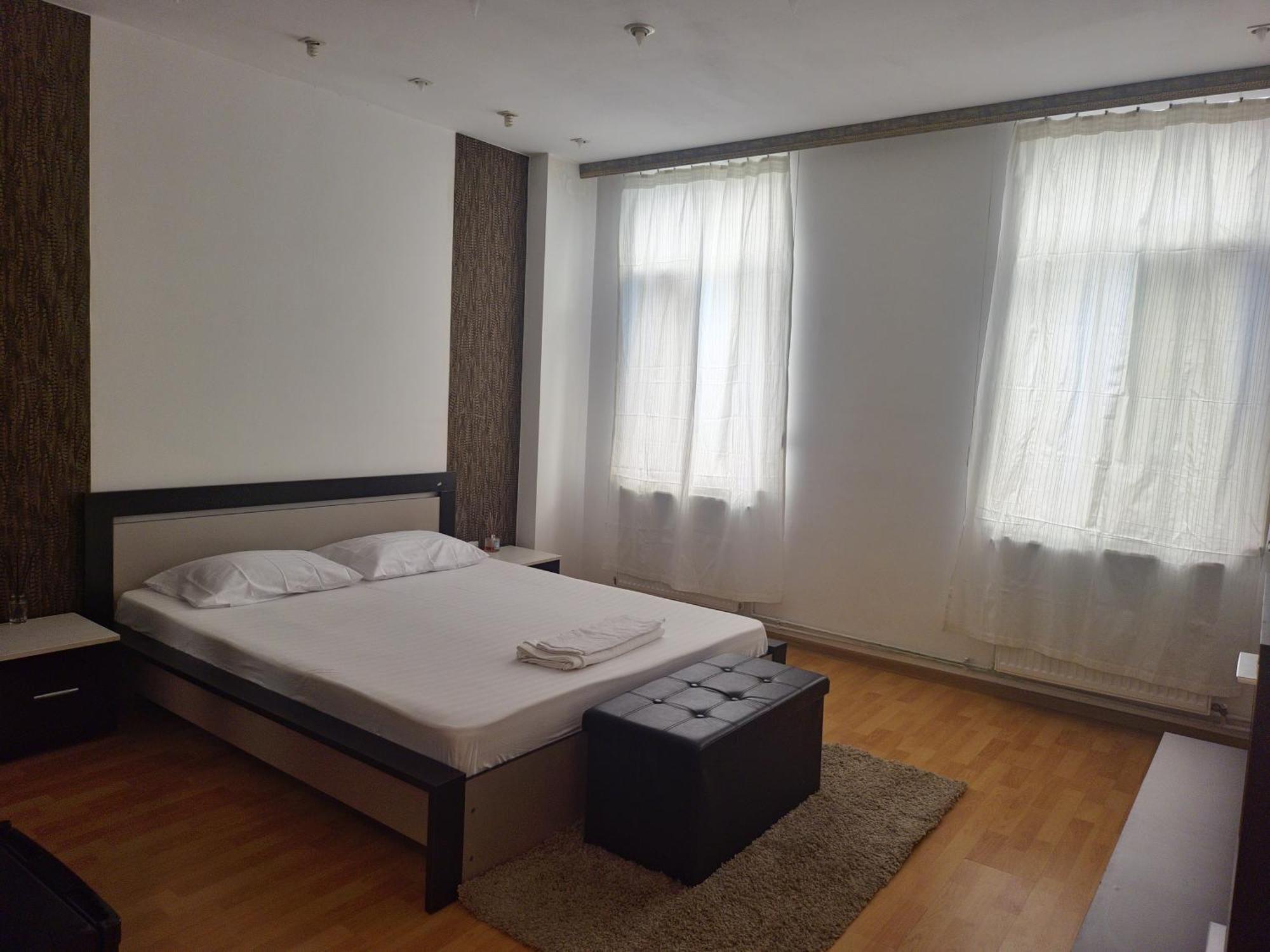 Aparthotel Yanis Bükreş Dış mekan fotoğraf